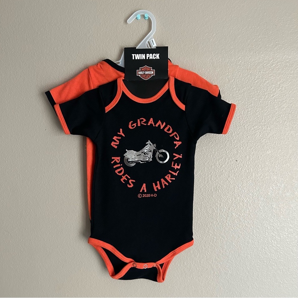 NWT Harley Davidson Twin Pack Onesies Size 18 Months Official Licensed Product
